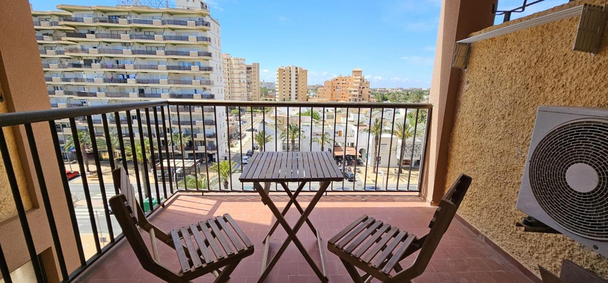 Pequeno Apartamento Con Vistas Al Mar Daire Roquetas de Mar Dış mekan fotoğraf